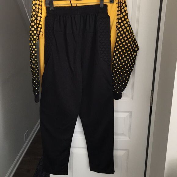 New Soccer Padded Polka Dot GK Goalie Jersey & Matching Pants M USA SUIT Kit set - Picture 5 of 8